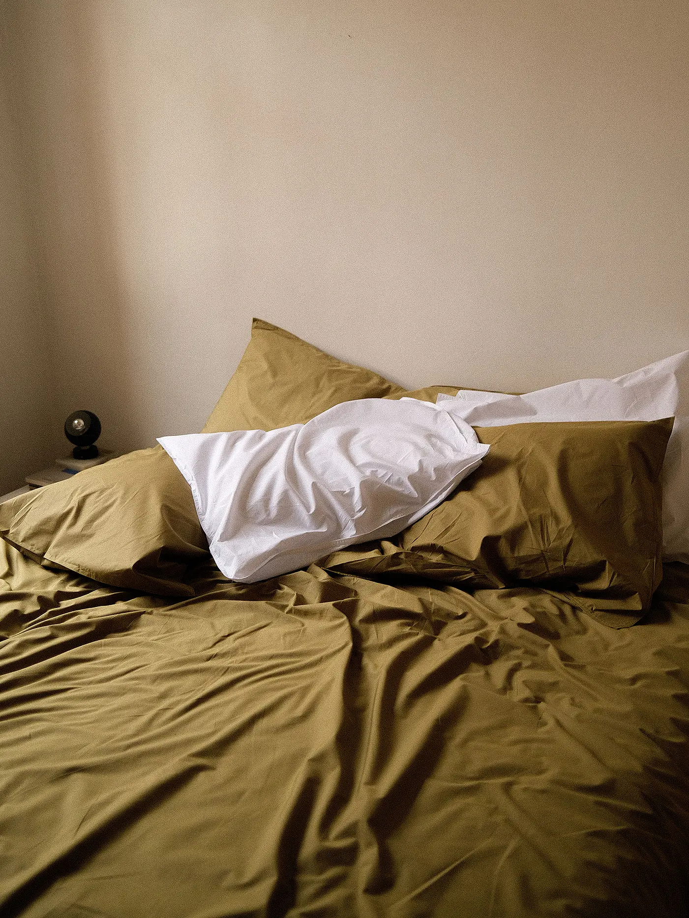 SUITE702 | Perkal Bettwäsche 70x90cm/140x200cm Khaki Gold | braun
